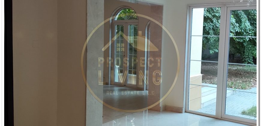 For Rent | 3-Bedroom Legacy Small Villa | Jumeirah Park – District 5