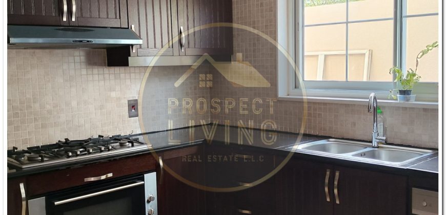 For Rent | 3-Bedroom Legacy Small Villa | Jumeirah Park – District 5